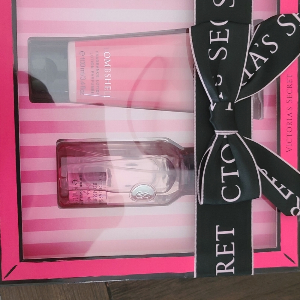 Victoria secret bombshell set
